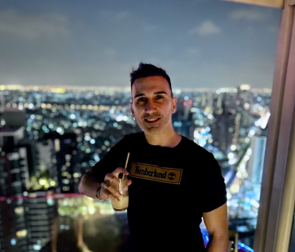 Un Giorno di Recupero a Bangkok: Tra Malessere e Rinascita: Capitolo&nbsp;9